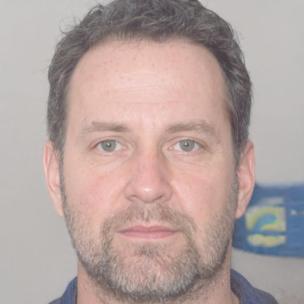 Portrait of webinar instructor Callum Svendsen